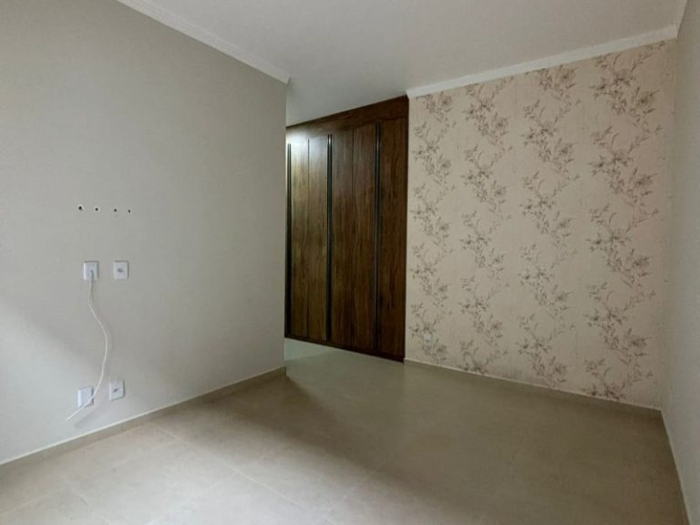 Casa 3 Suítes Térrea em Mogi das Cruzes