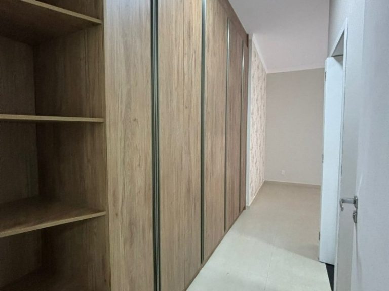 Casa 3 Suítes Térrea em Mogi das Cruzes
