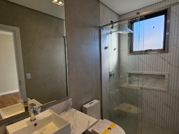 Casa 4 Suítes 3 Salas em Mogi das Cruzes