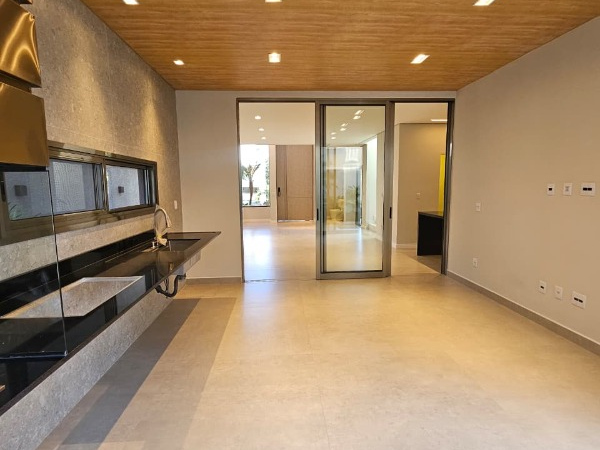 Casa 4 Suítes 3 Salas em Mogi das Cruzes