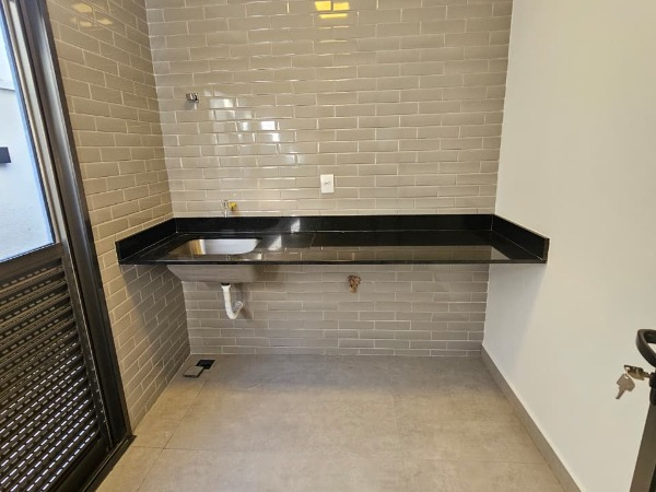 Casa 4 Suítes 3 Salas em Mogi das Cruzes