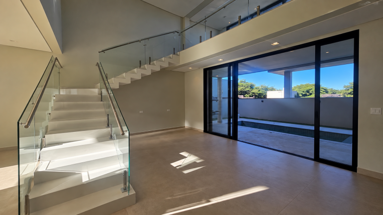 Casa 3 Suítes 5 vagas em Mogi das Cruzes