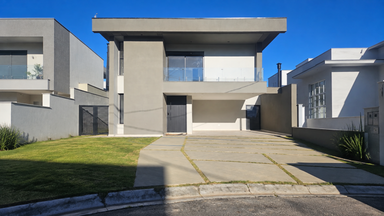 Casa 3 Suítes 5 vagas em Mogi das Cruzes