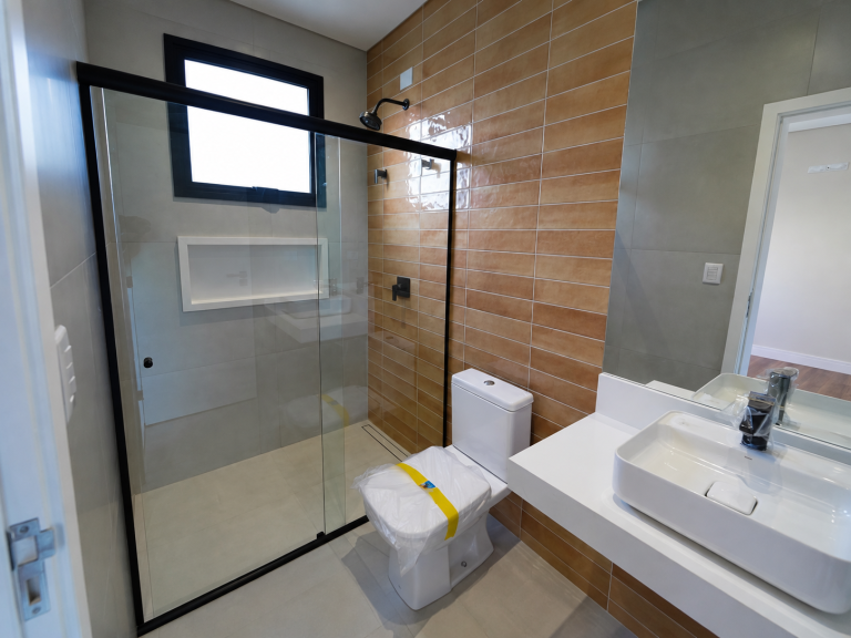 Casa 4 Suítes 3 Closet em Mogi das Cruzes