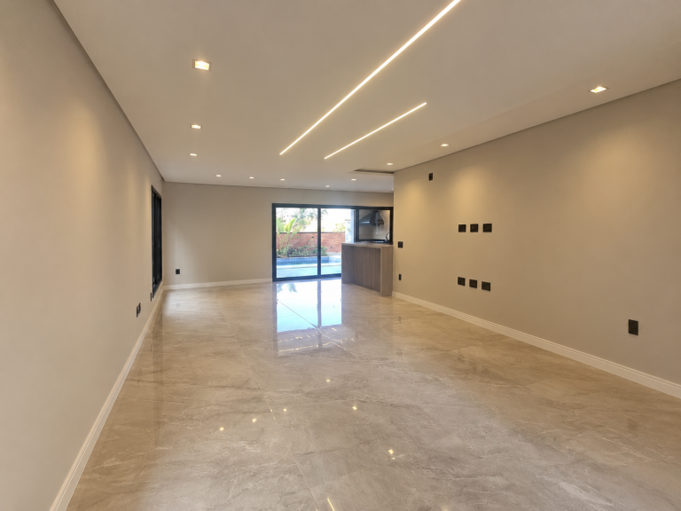 Casa 3 Suítes 1 Closet em Mogi das Cruzes