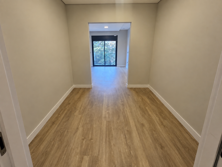 Casa 3 Suítes 1 Closet em Mogi das Cruzes