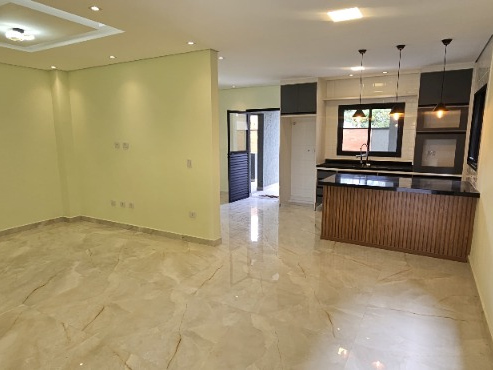 Casa 3 Dorm Sala Ampla em Mogi das Cruzes