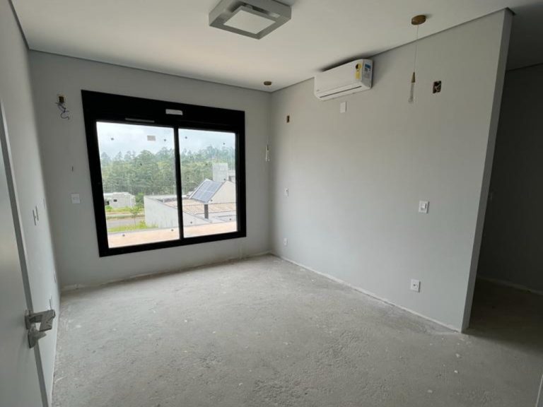 Casa 3 Dorm Goumert em Mogi das Cruzes