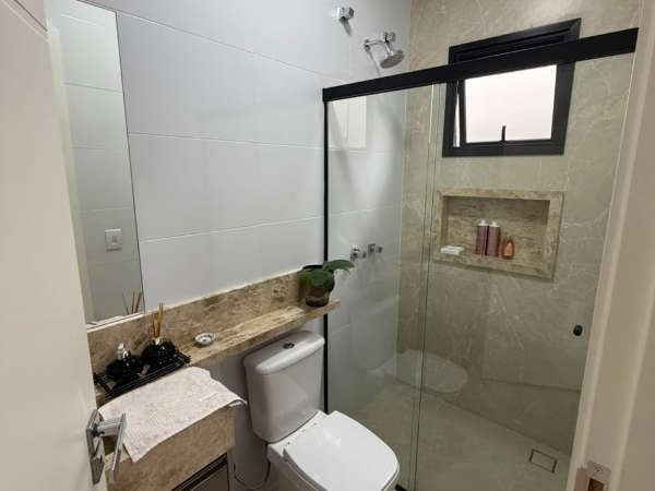 Casa 3 Suítes Ar Condicionado em Mogi das Cruzes