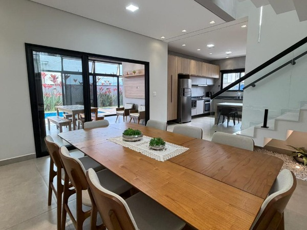 Casa 3 Suítes Quintal em Mogi das Cruzes