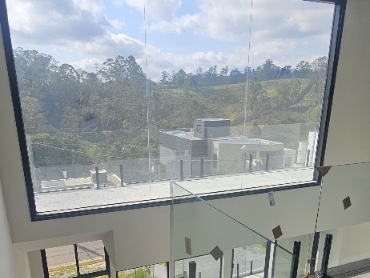 Casa 3 Suítes amplas em Mogi das Cruzes