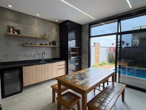 Casa 3 Suítes Quintal em Mogi das Cruzes