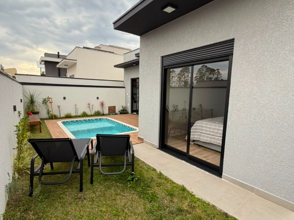 Casa 3 Suítes Ar Condicionado em Mogi das Cruzes