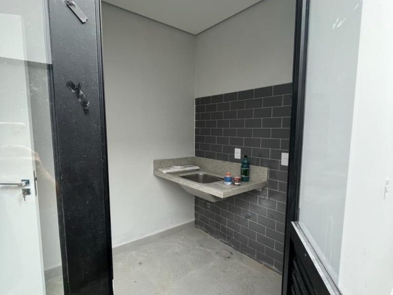 Casa 3 Dorm Goumert em Mogi das Cruzes
