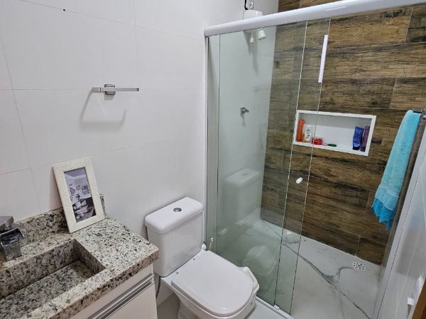 Casa 3 Suítes Vista Livre em Mogi das Cruzes