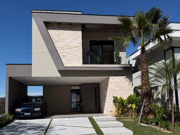 Casa 4 Suítes Sauna em Mogi das Cruzes