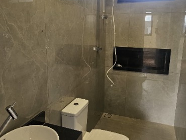 Casa 3 Suítes Sonorização em Mogi das Cruzes