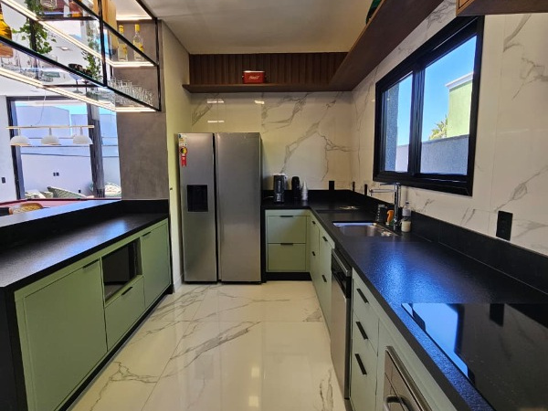Casa 3 Suítes Lazer em Mogi das Cruzes