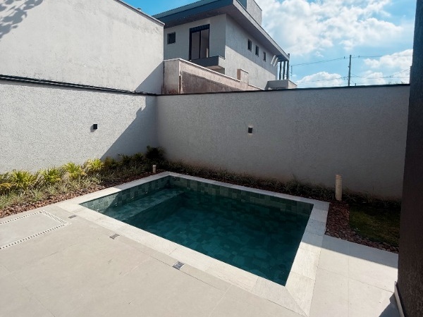 Casa 3 Suítes Sala em Mogi das Cruzes