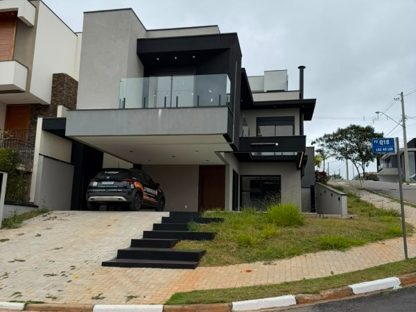 Casa 3 Suítes Varanda em Mogi das Cruzes